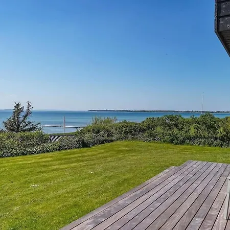 Apartament Modern Vacation With Stunning Ocean View